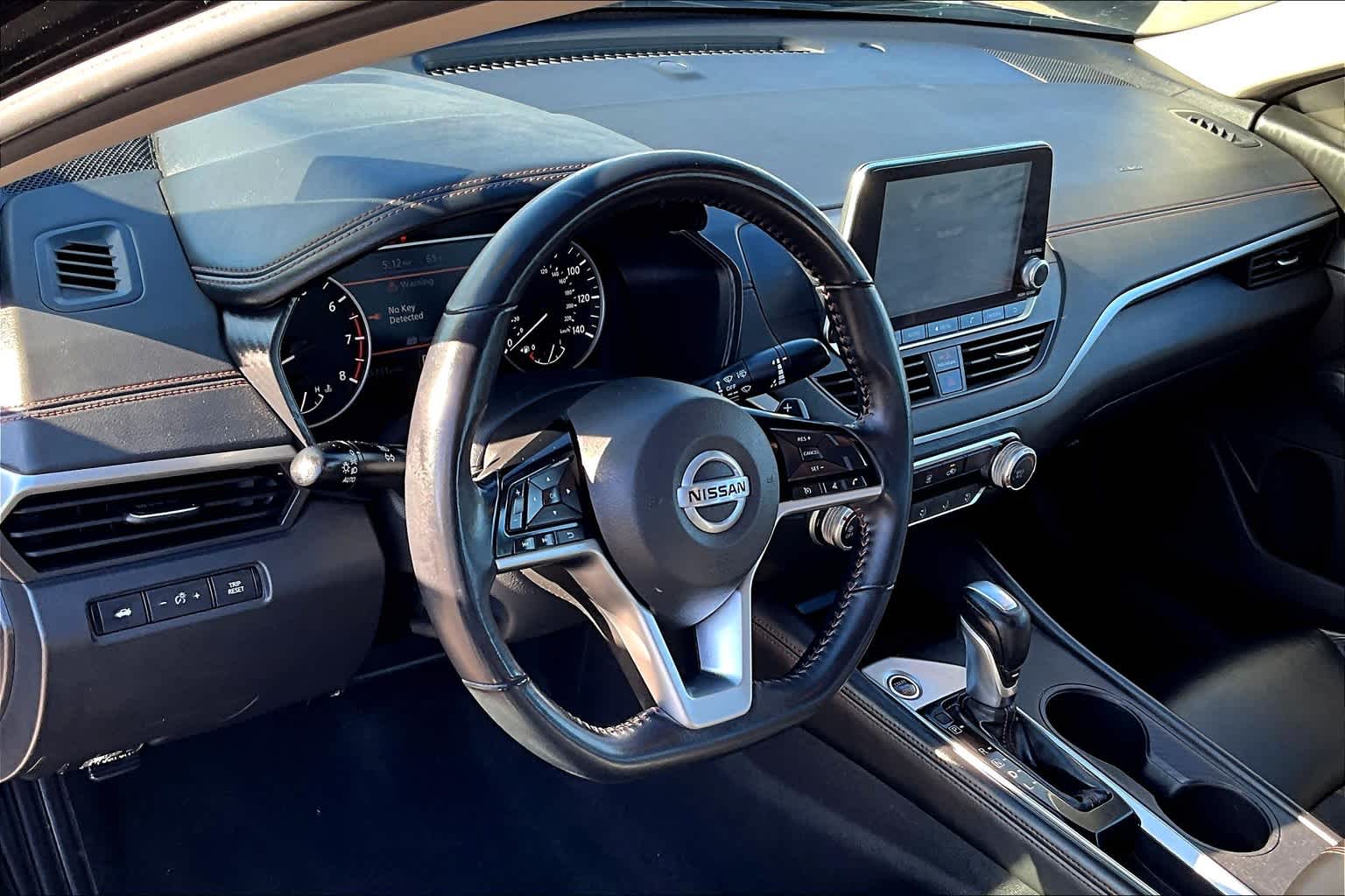 2020 Nissan Altima 2.5 SR - Photo 8
