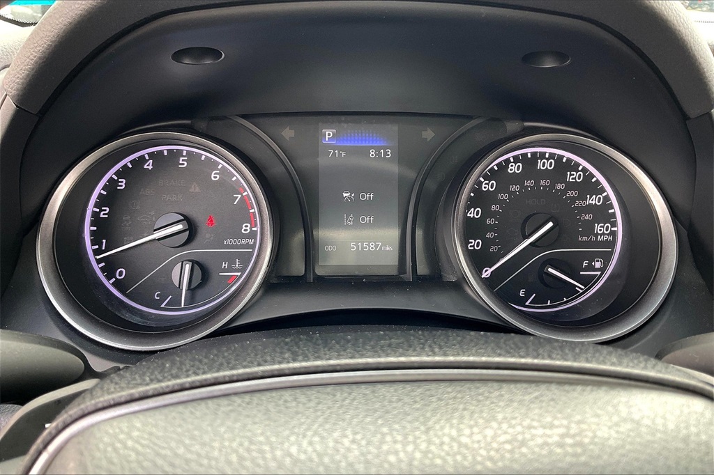 2023 Toyota Camry SE - Photo 23