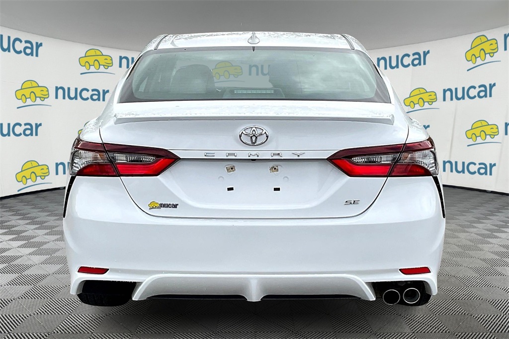 2023 Toyota Camry SE - Photo 5