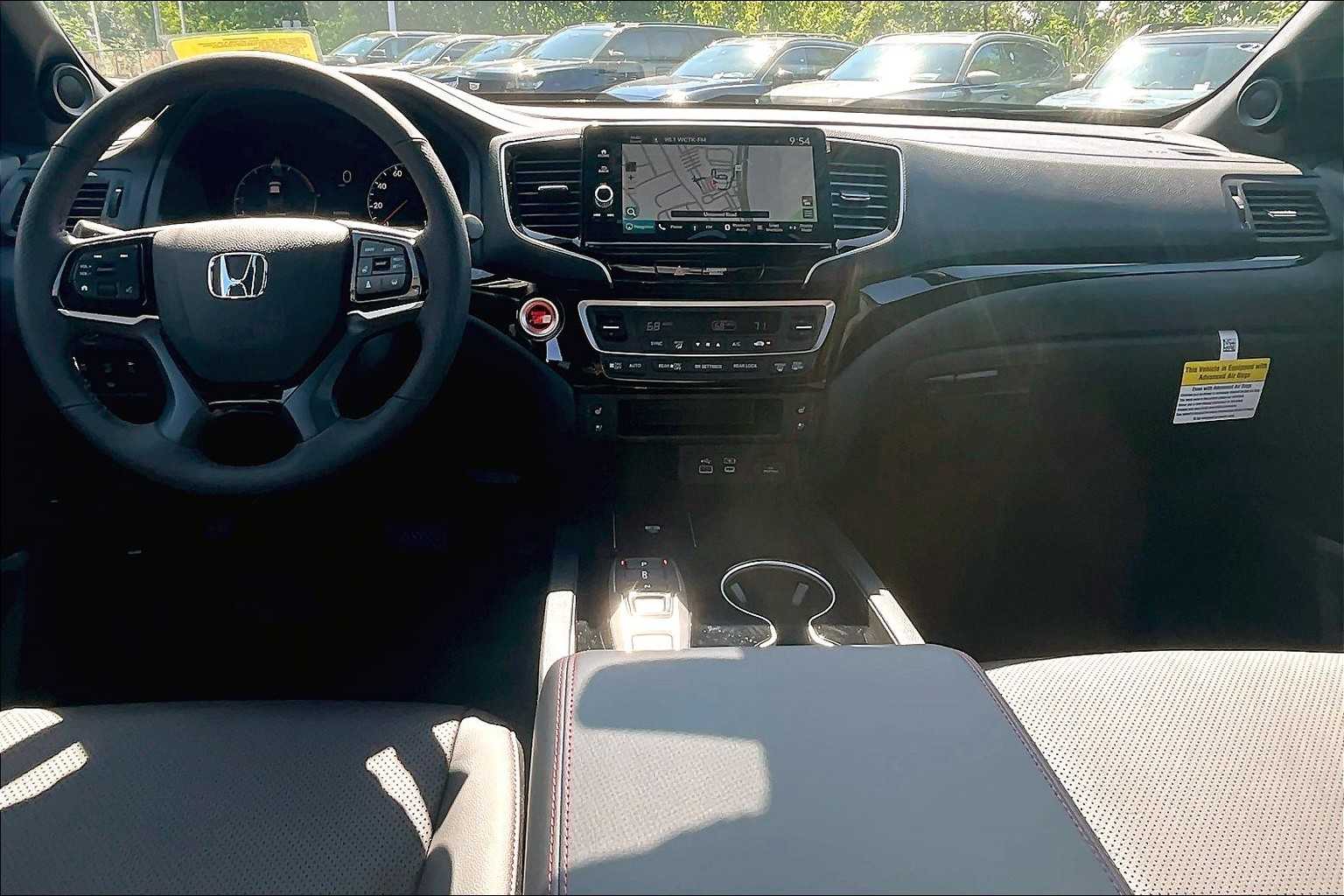 2025 Honda Ridgeline Black Edition - Photo 12