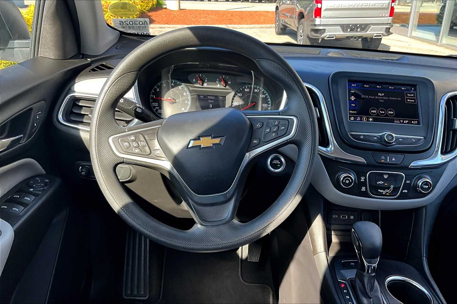 2023 Chevrolet Equinox LS - Photo 17