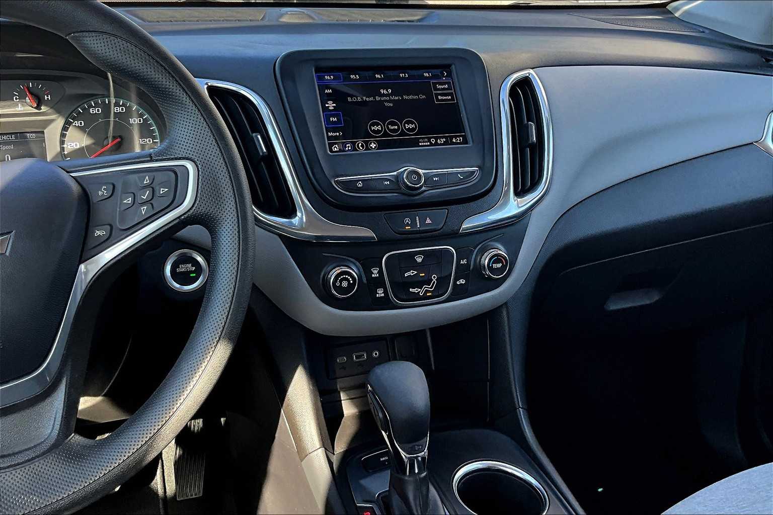 2023 Chevrolet Equinox LS - Photo 18