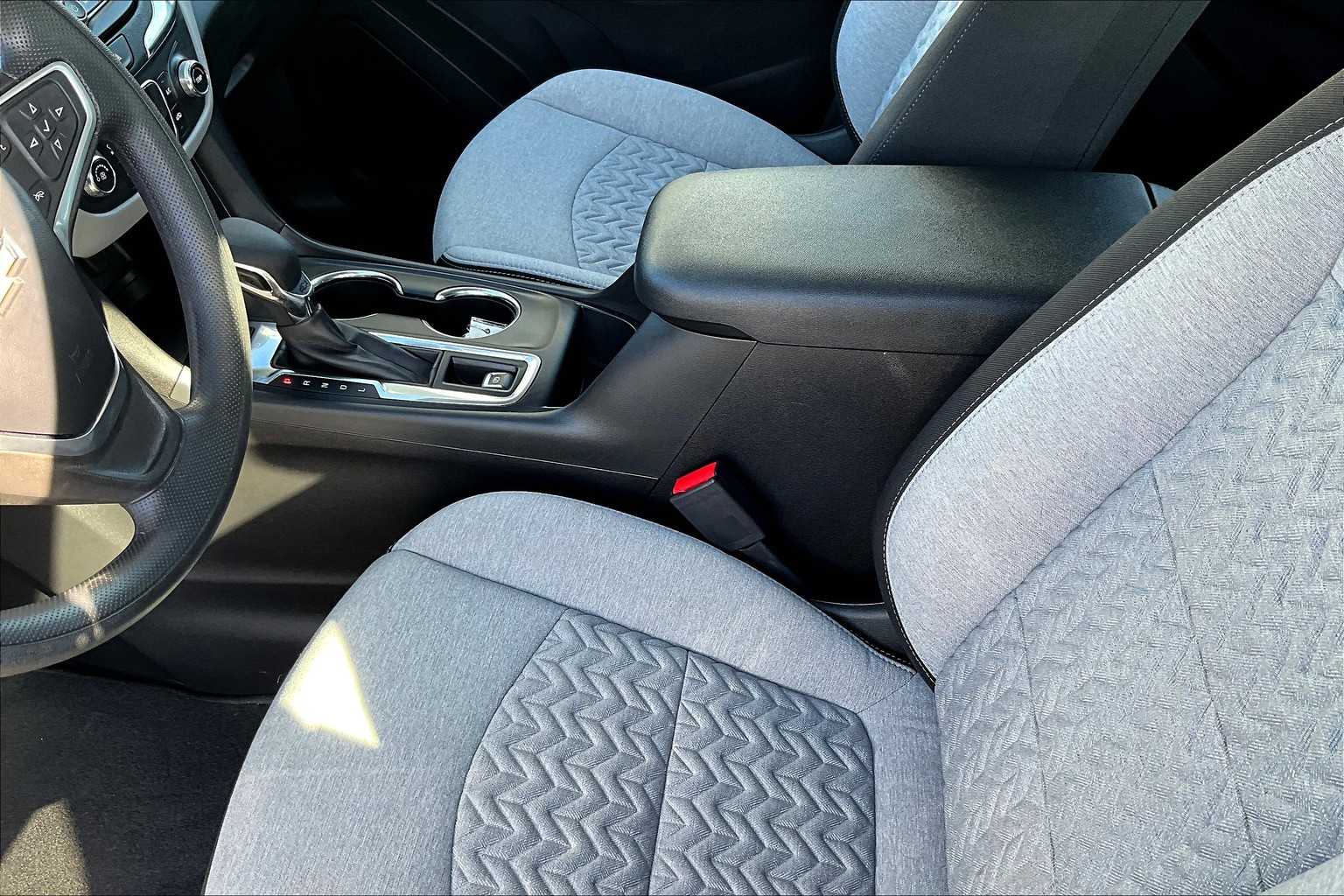 2023 Chevrolet Equinox LS - Photo 20
