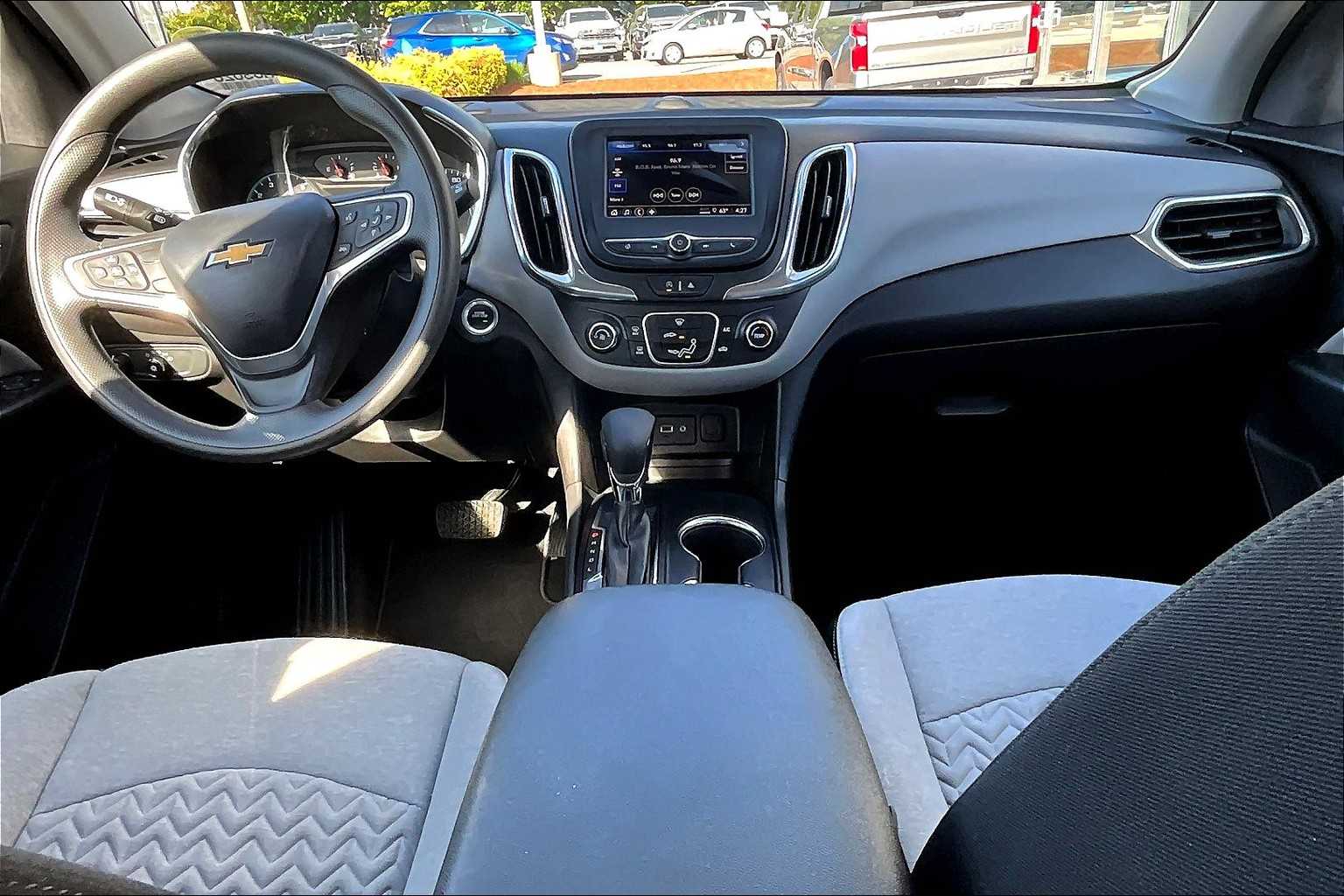 2023 Chevrolet Equinox LS - Photo 21