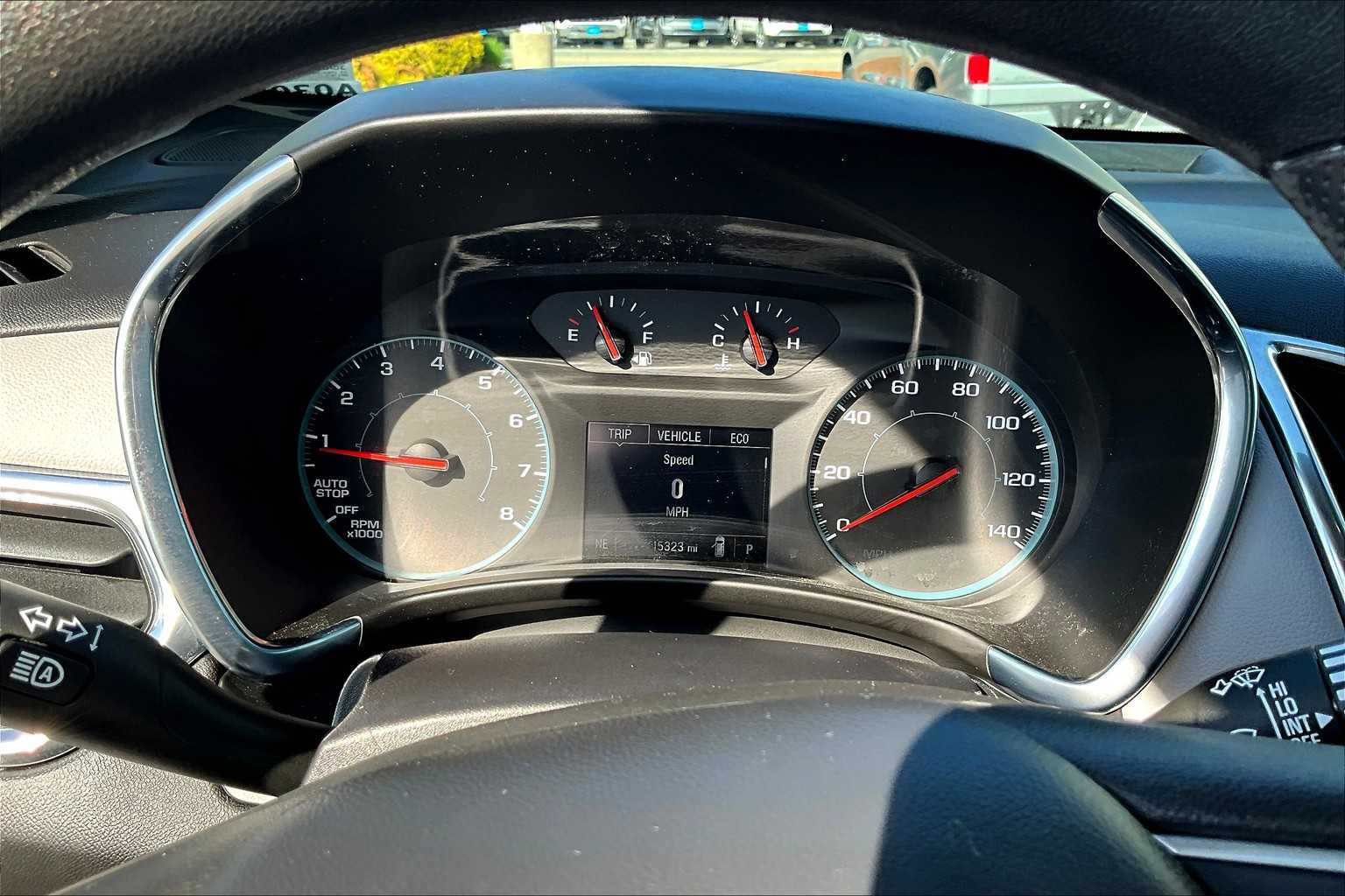 2023 Chevrolet Equinox LS - Photo 24