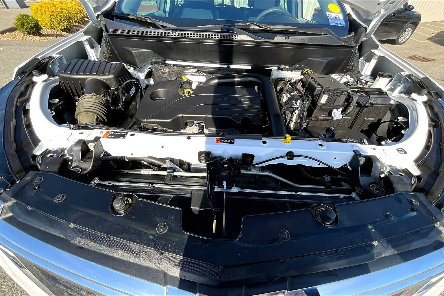 2023 Chevrolet Equinox LS - Photo 28