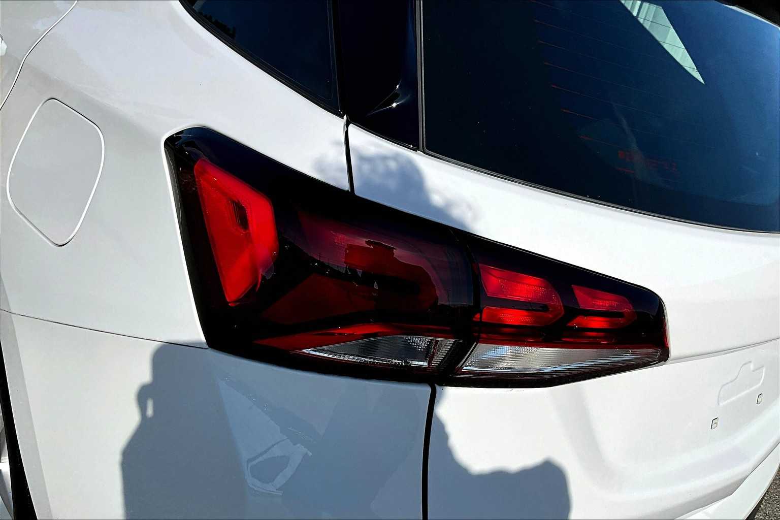 2023 Chevrolet Equinox LS - Photo 32