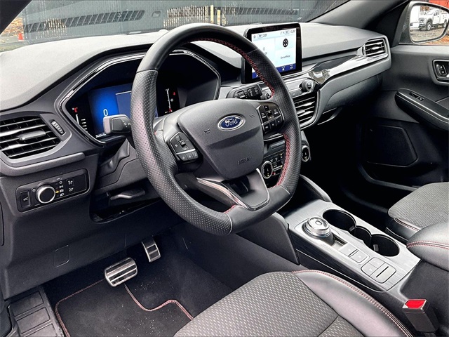 2023 Ford Escape ST-Line - Photo 14