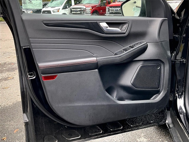 2023 Ford Escape ST-Line - Photo 18