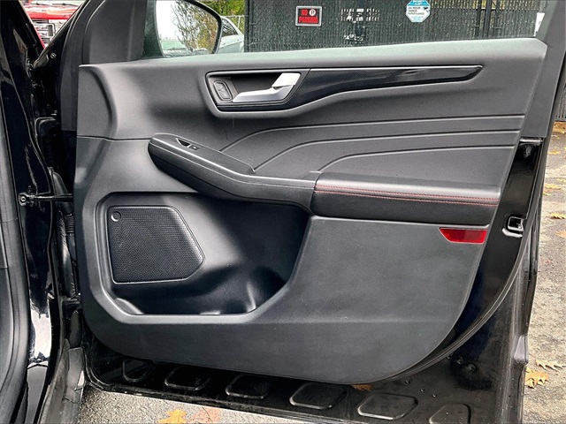 2023 Ford Escape ST-Line - Photo 19