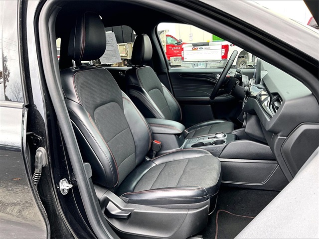2023 Ford Escape ST-Line - Photo 7