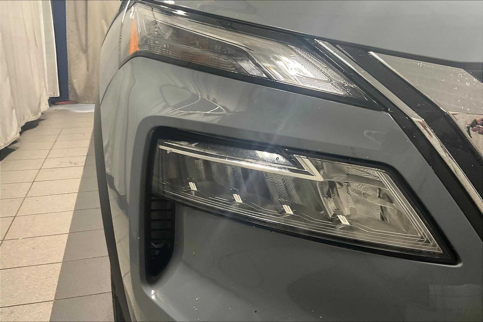 2023 Nissan Rogue SL - Photo 34