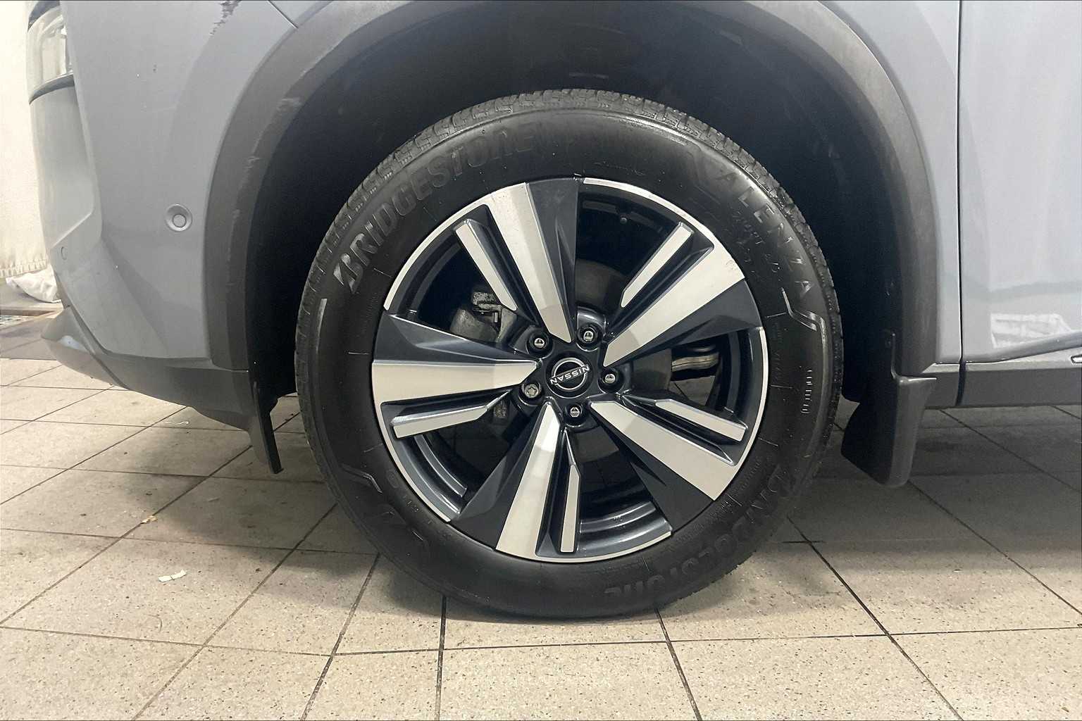2023 Nissan Rogue SL - Photo 7
