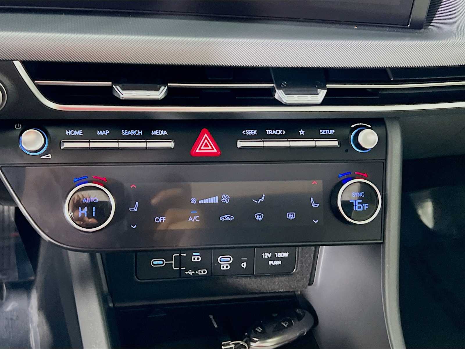 2024 Hyundai Sonata SEL - Photo 15