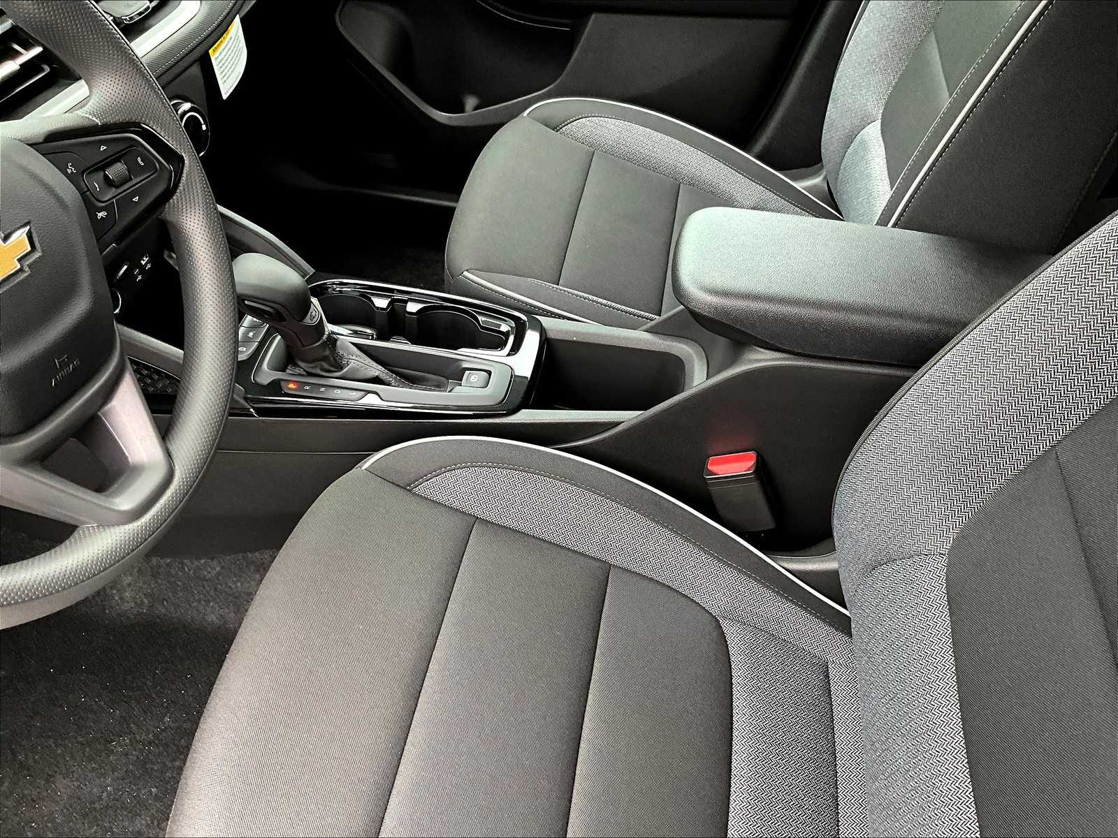 2026 Chevrolet TrailBlazer LS - Photo 14