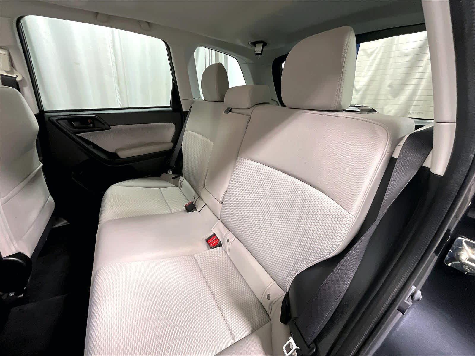 2018 Subaru Forester Premium - Photo 15