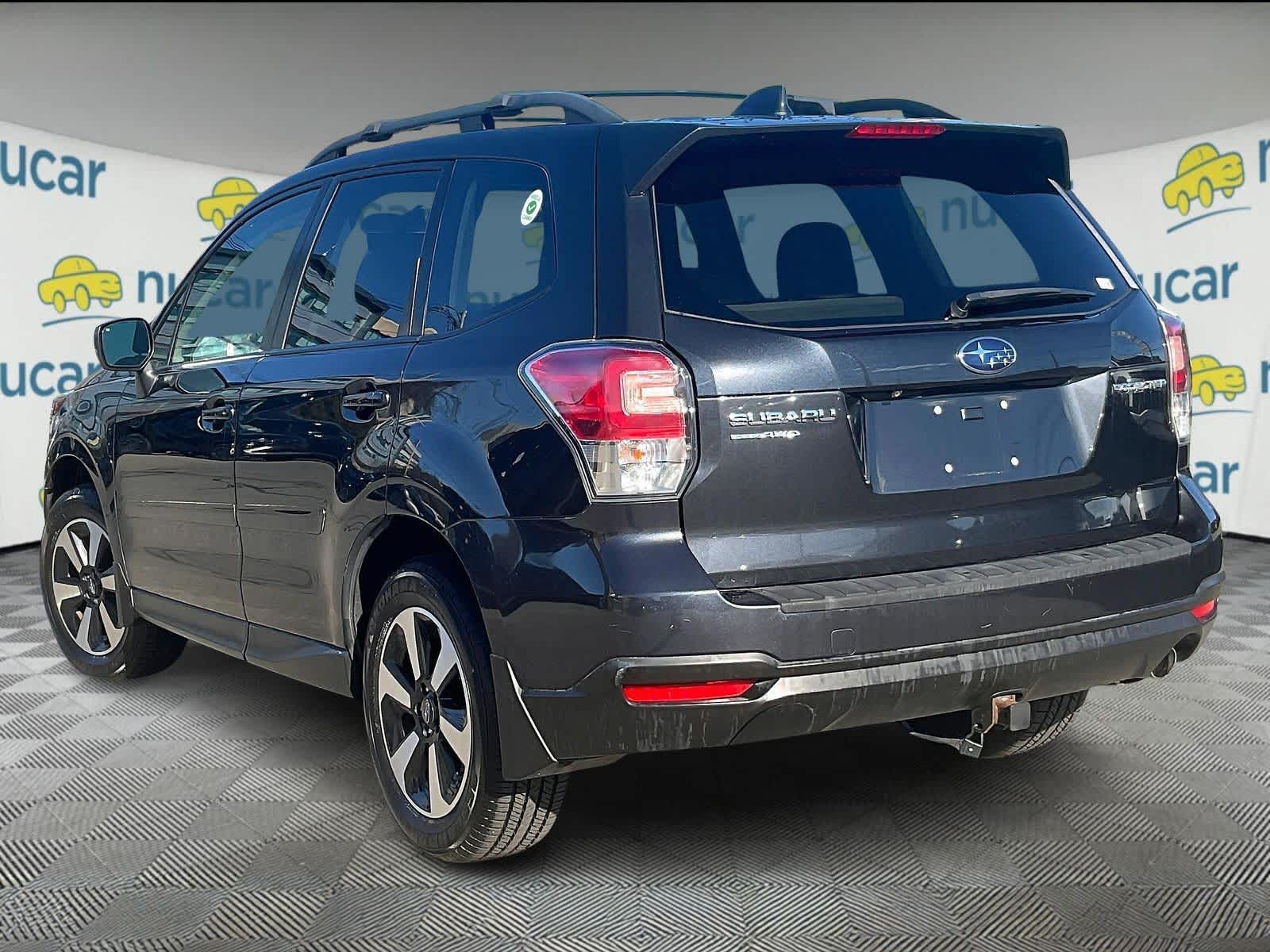 2018 Subaru Forester Premium - Photo 4