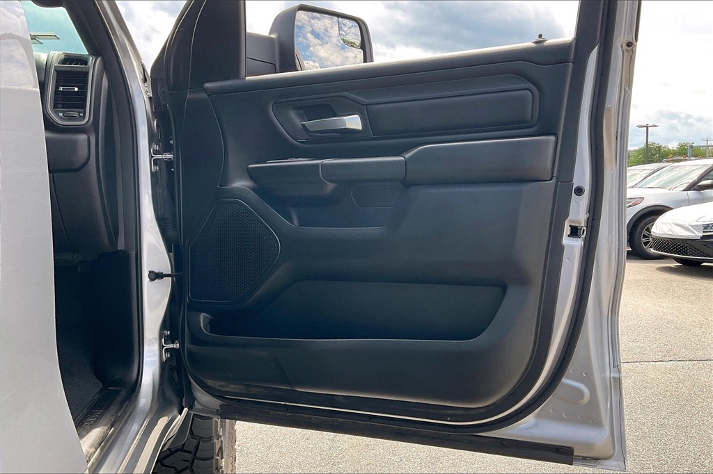 2025 Ram 1500 Tradesman - Photo 11