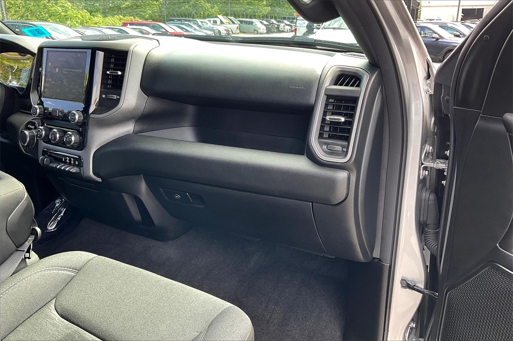 2025 Ram 1500 Tradesman - Photo 12