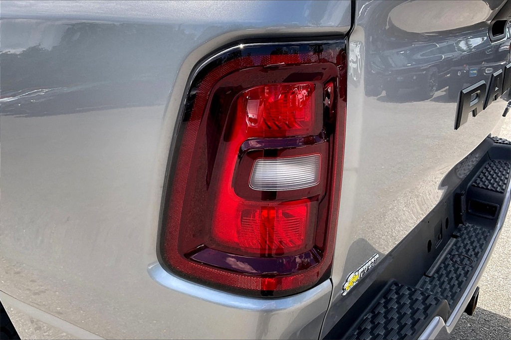 2025 Ram 1500 Tradesman - Photo 29