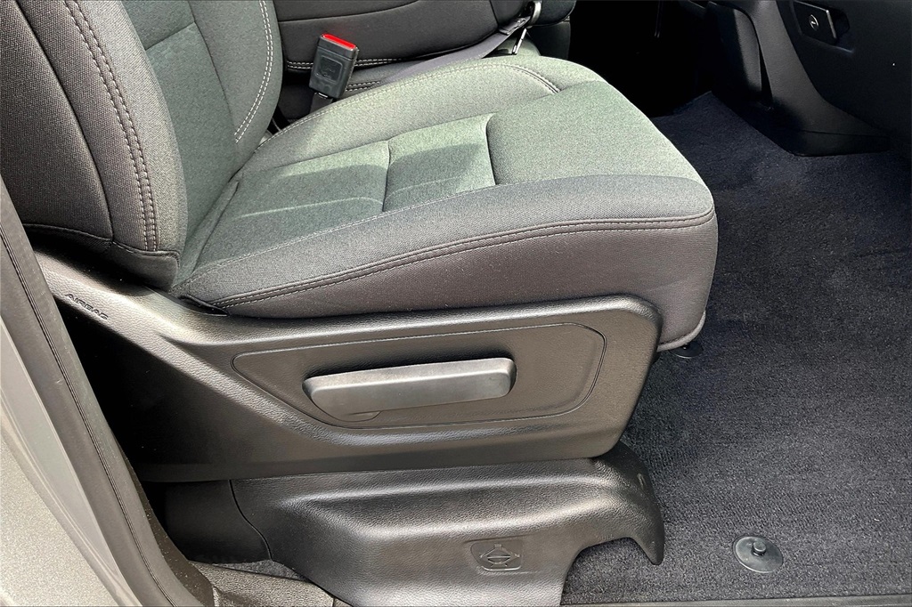 2025 Ram 1500 Tradesman - Photo 33