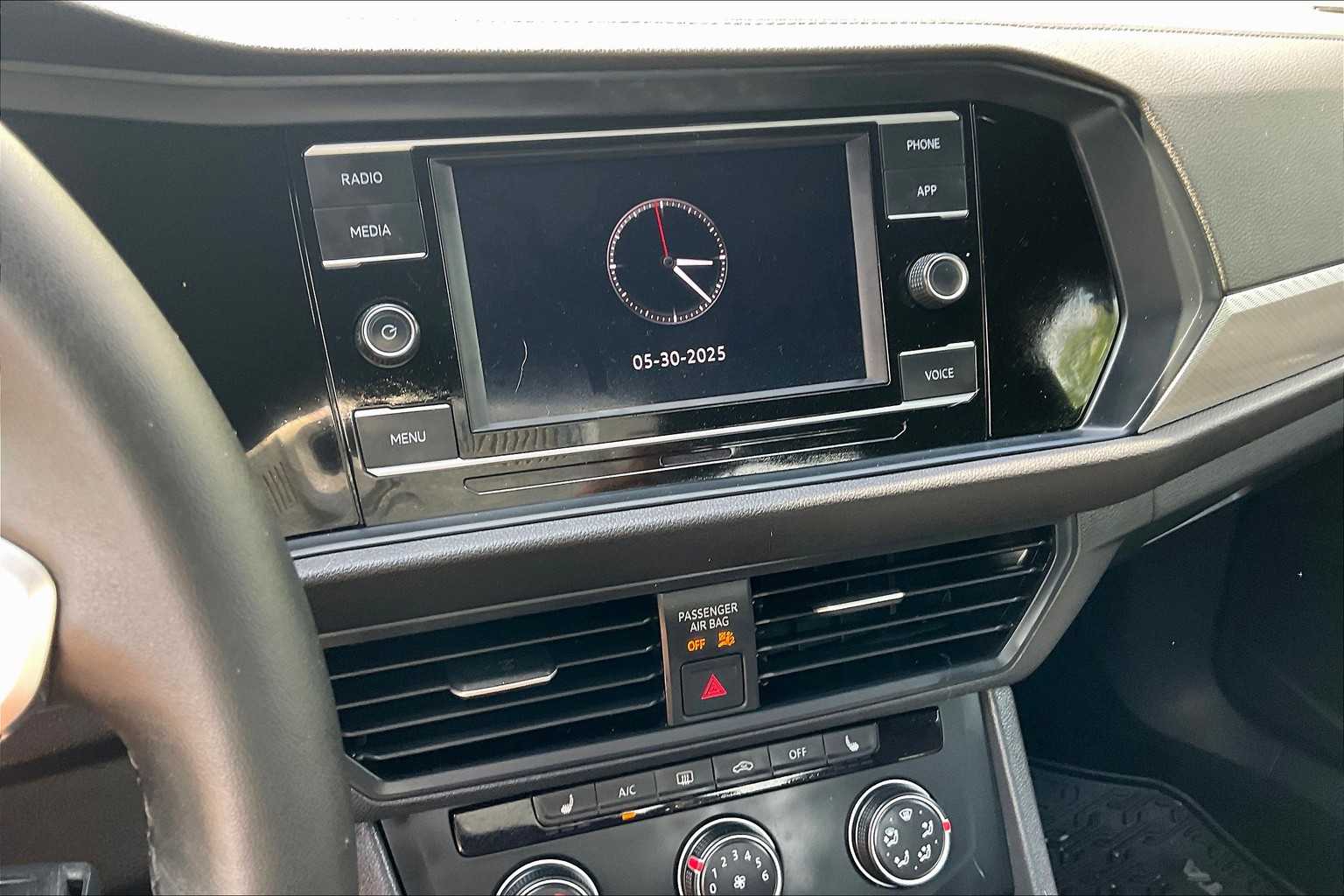 2024 Volkswagen Jetta Sport - Photo 18
