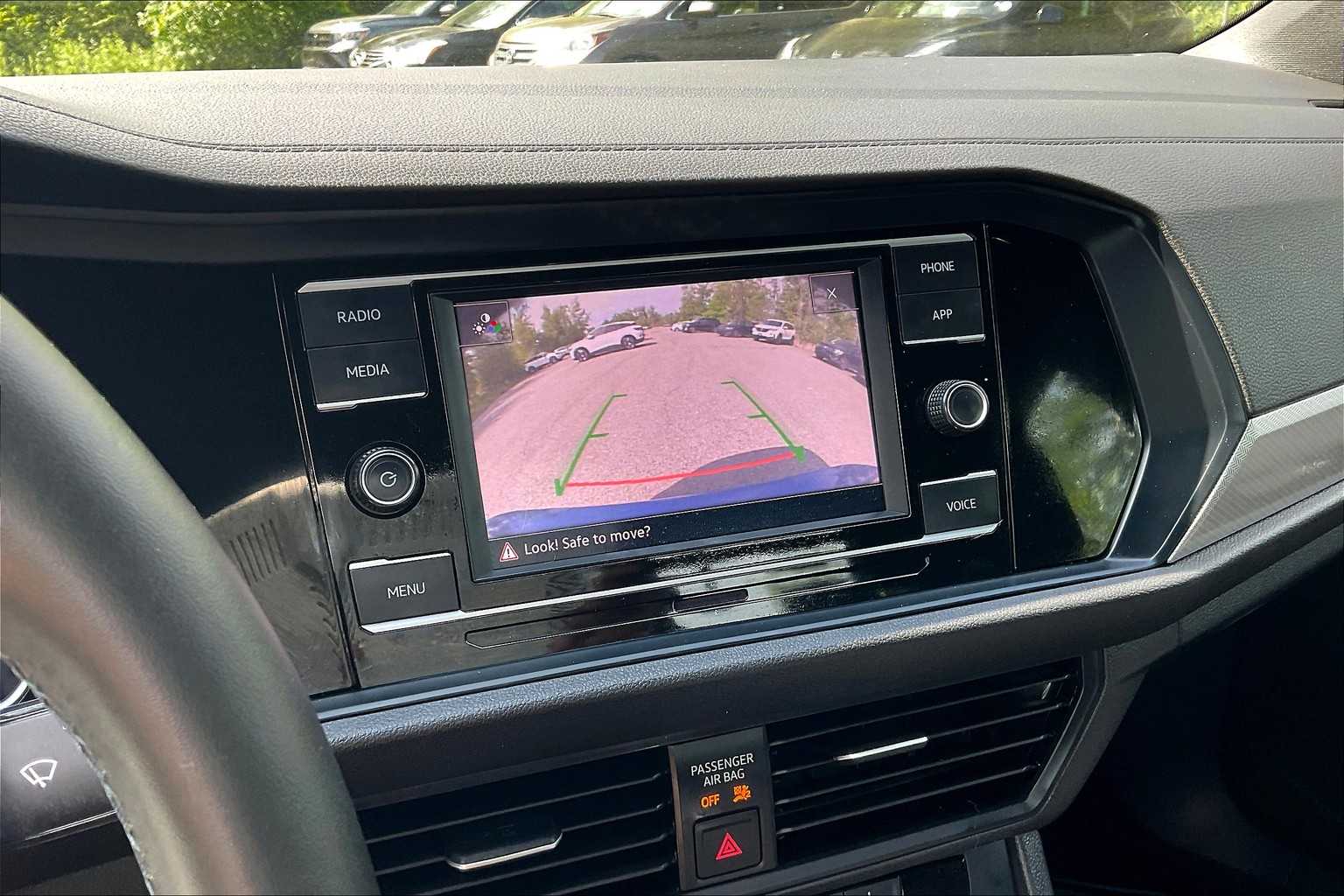 2024 Volkswagen Jetta Sport - Photo 19