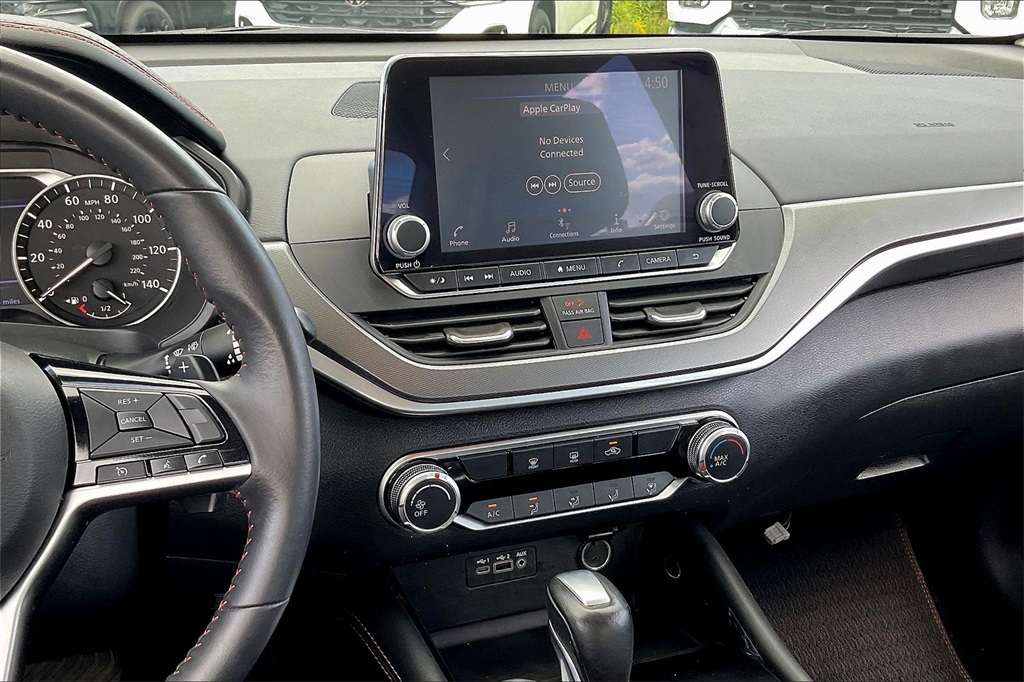 2023 Nissan Altima 2.5 SR - Photo 17