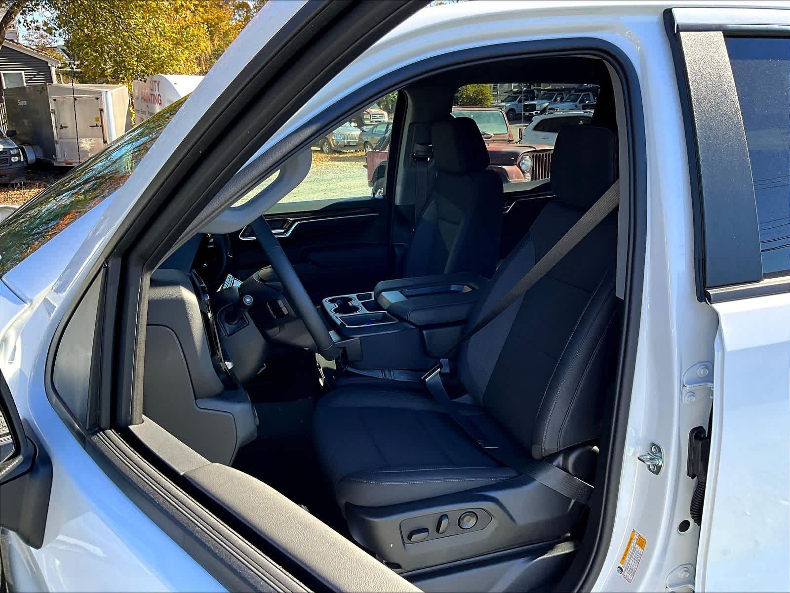 2026 Chevrolet Silverado 1500 LT - Photo 11