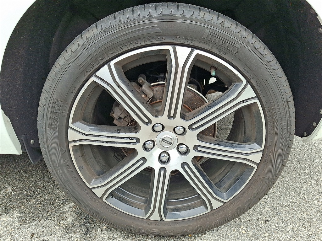 2019 Volvo XC60 T5 Inscription - Photo 8