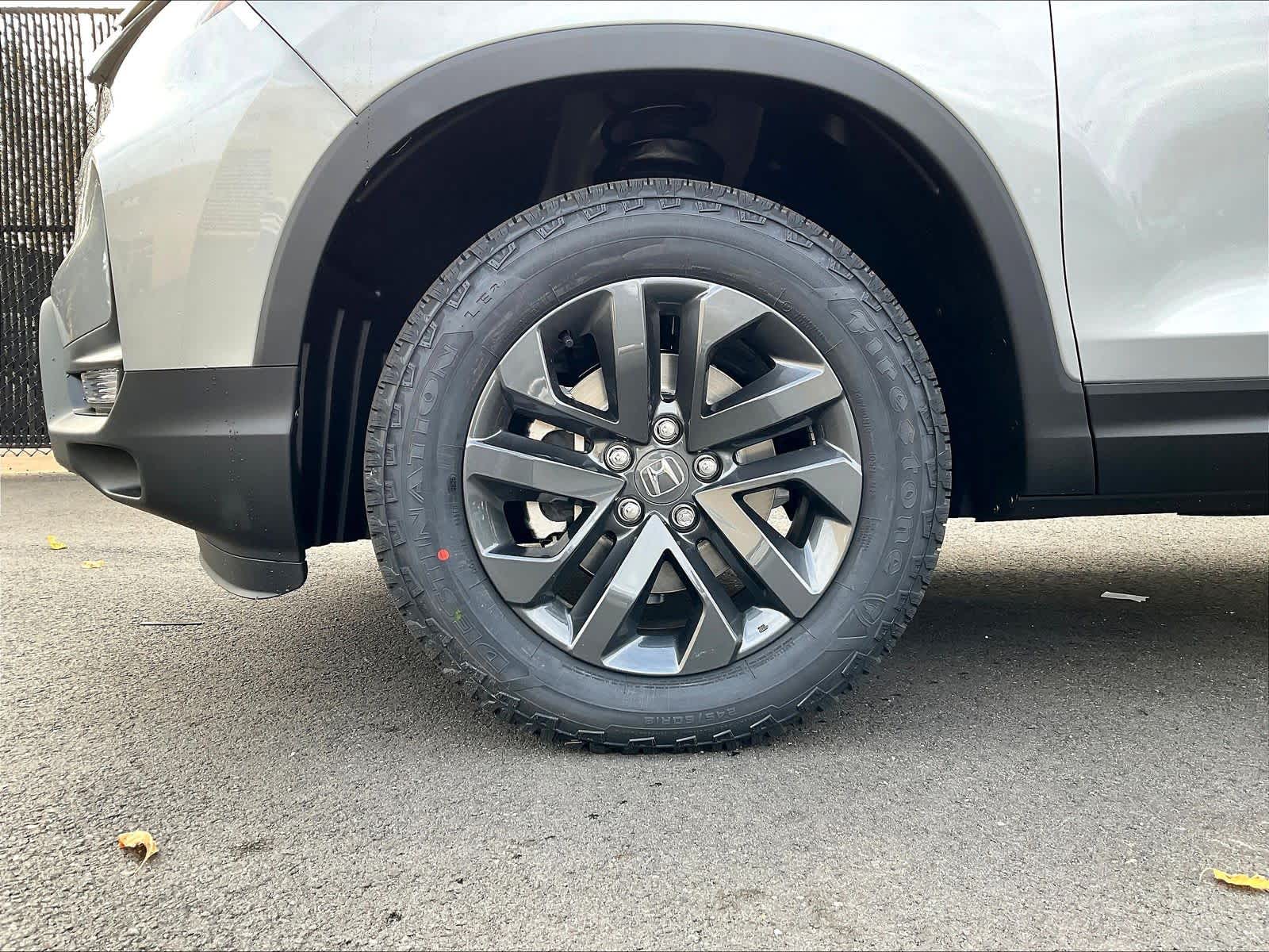 2026 Honda Ridgeline Sport - Photo 8