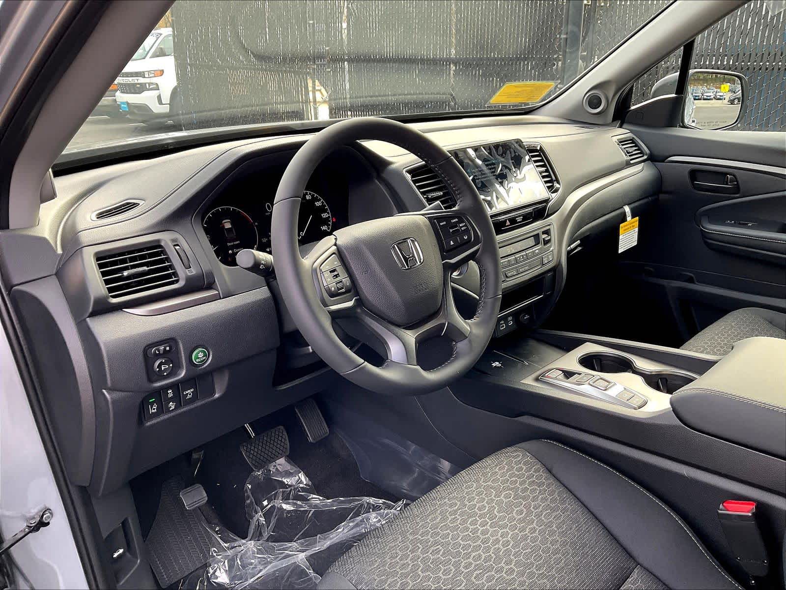 2026 Honda Ridgeline Sport - Photo 9