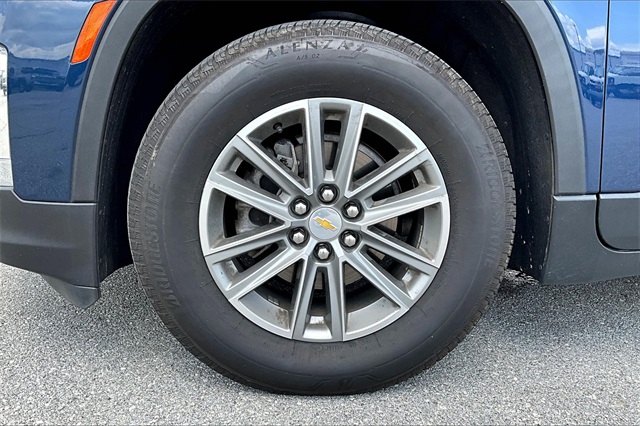 2023 Chevrolet Traverse LT - Photo 7