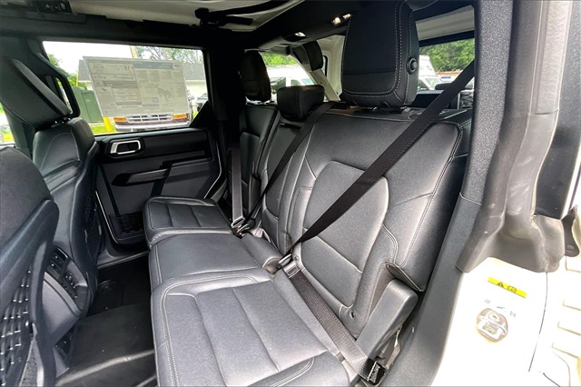 2025 Ford Bronco Badlands - Photo 11