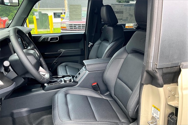 2025 Ford Bronco Badlands - Photo 10