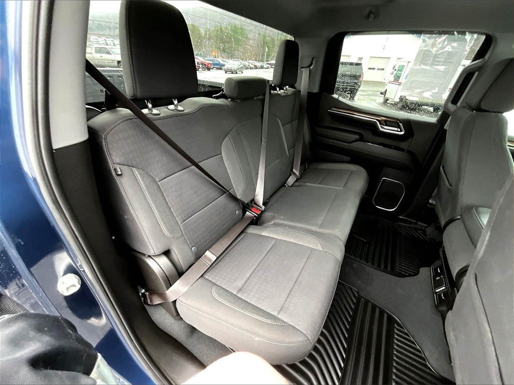 2023 Chevrolet Silverado 1500 LT - Photo 16