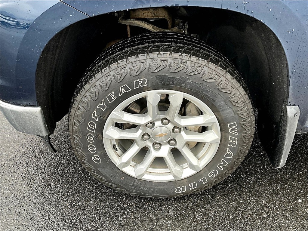 2023 Chevrolet Silverado 1500 LT - Photo 7