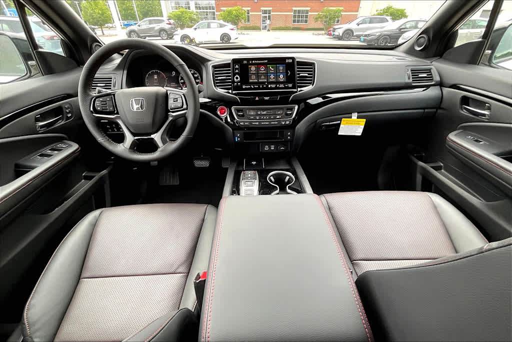 2025 Honda Ridgeline Black Edition - Photo 11
