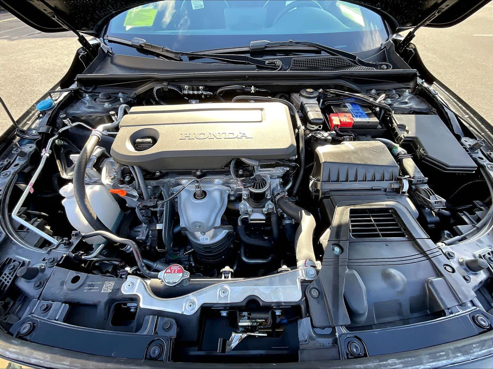 2026 Honda Civic Hatchback Sport - Photo 16