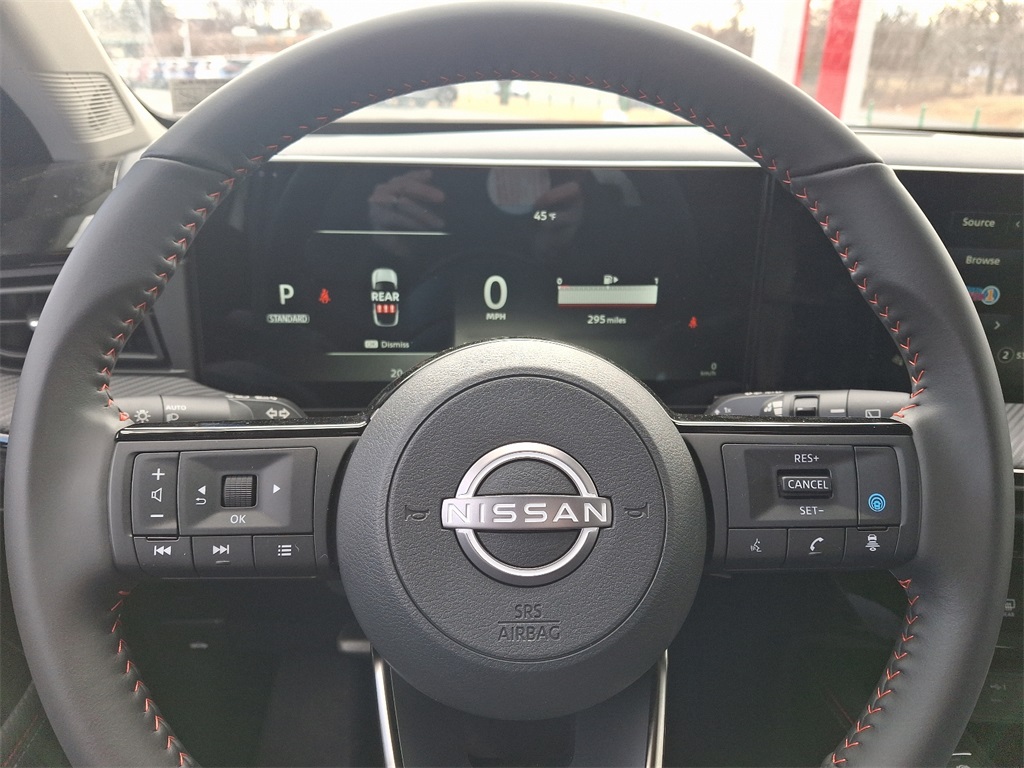 2025 Nissan Kicks SR - Photo 14