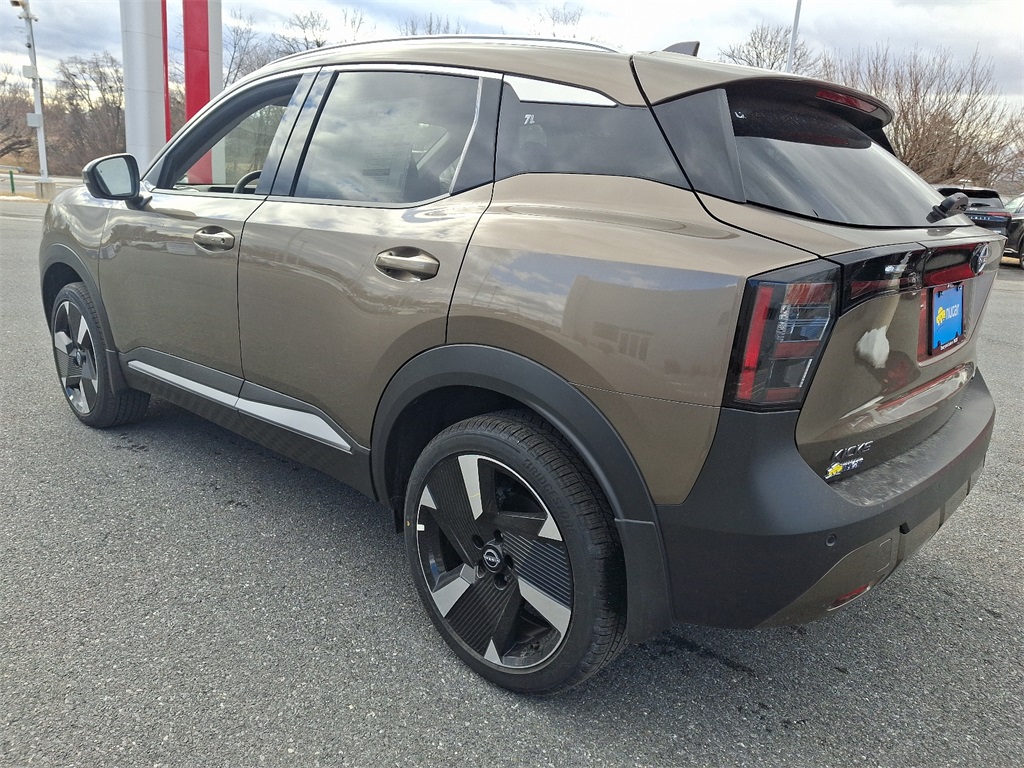 2025 Nissan Kicks SR - Photo 3
