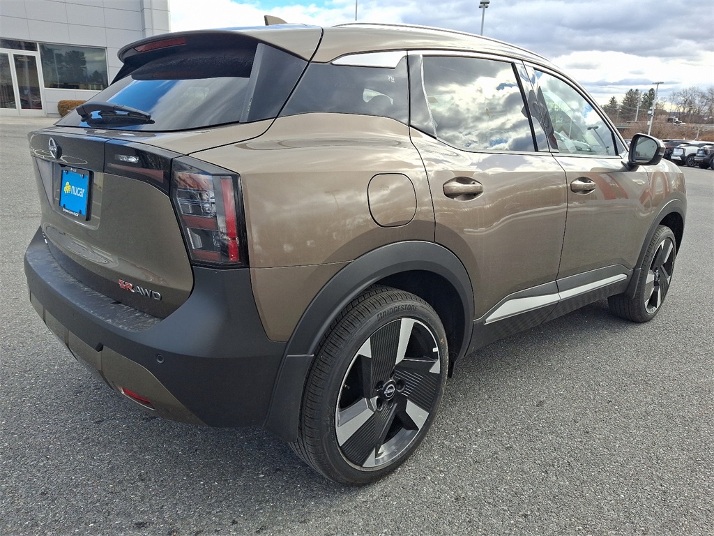 2025 Nissan Kicks SR - Photo 4