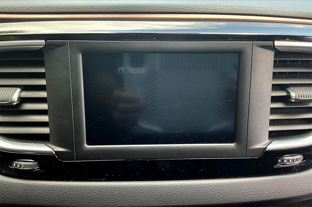 2023 Chrysler Voyager LX - Photo 20