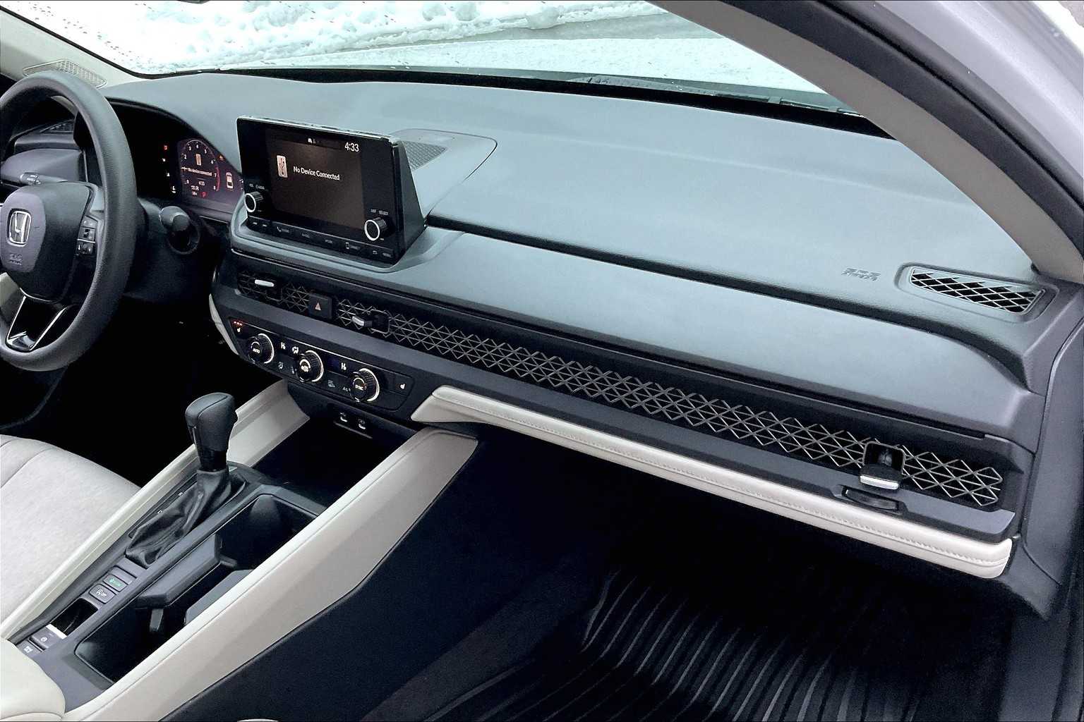 2024 Honda Accord EX - Photo 14