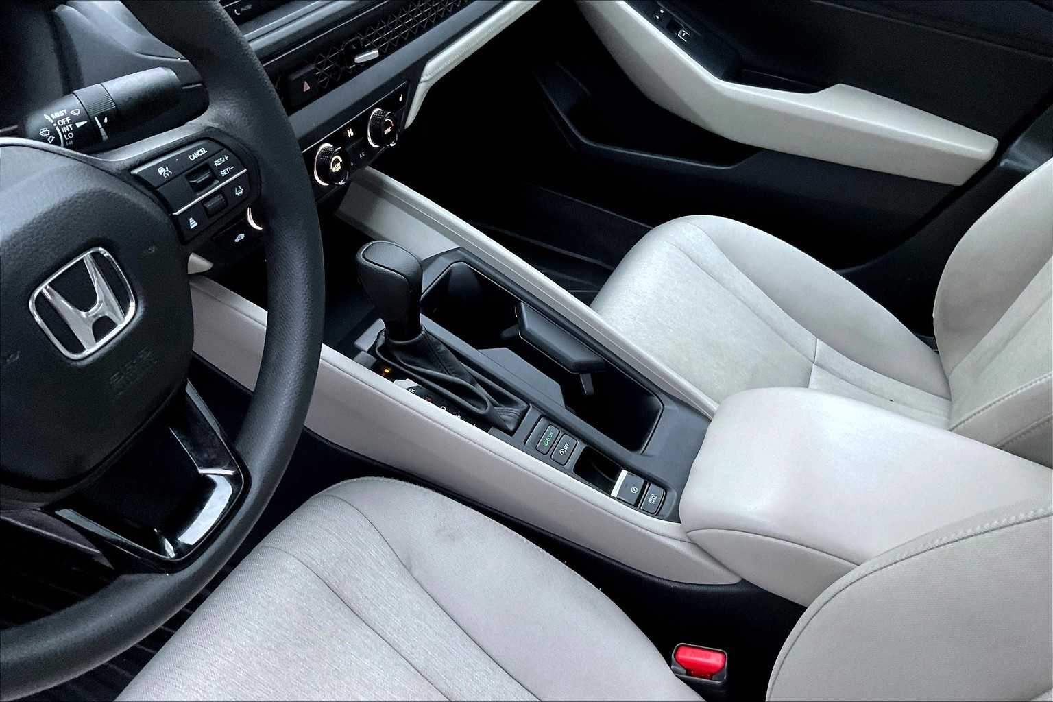 2024 Honda Accord EX - Photo 20