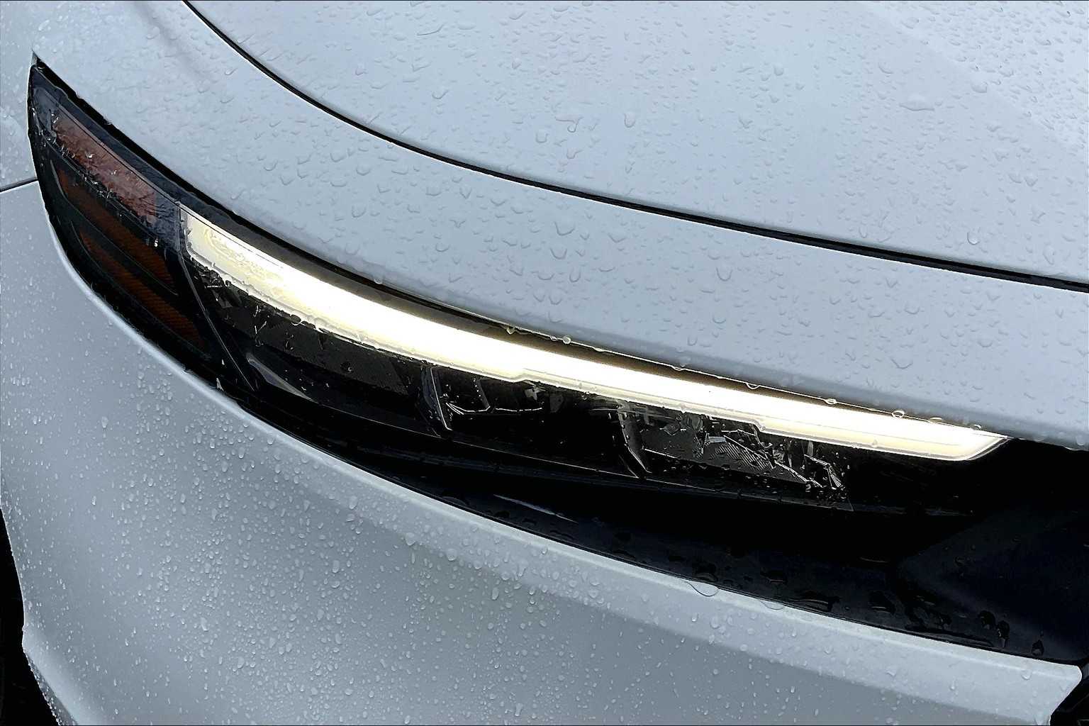 2024 Honda Accord EX - Photo 30