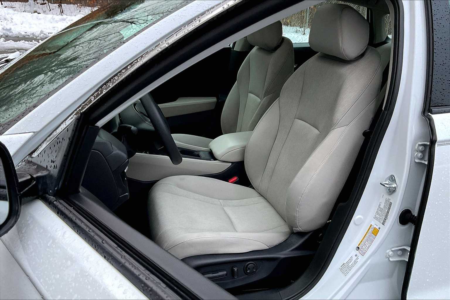 2024 Honda Accord EX - Photo 10