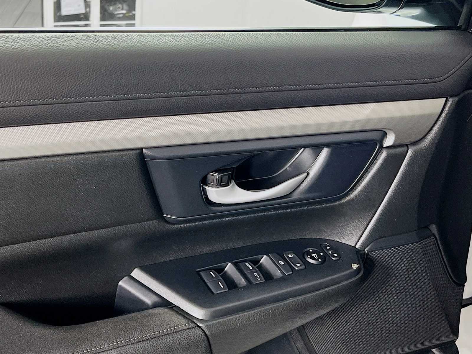 2022 Honda CR-V Special Edition - Photo 17