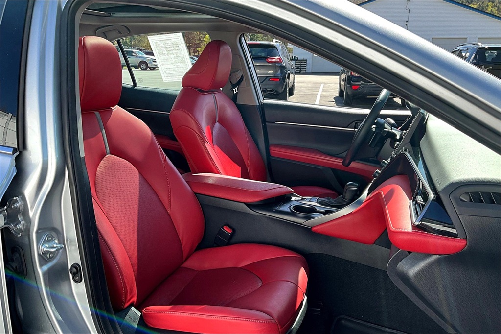 2023 Toyota Camry XSE - Photo 11