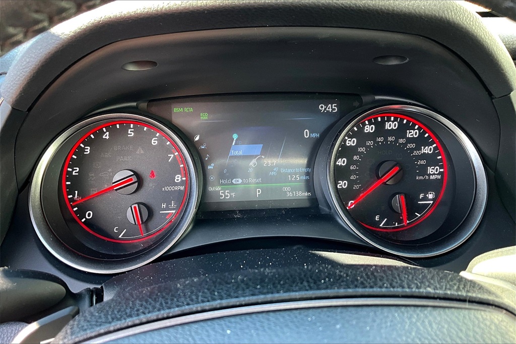 2023 Toyota Camry XSE - Photo 25